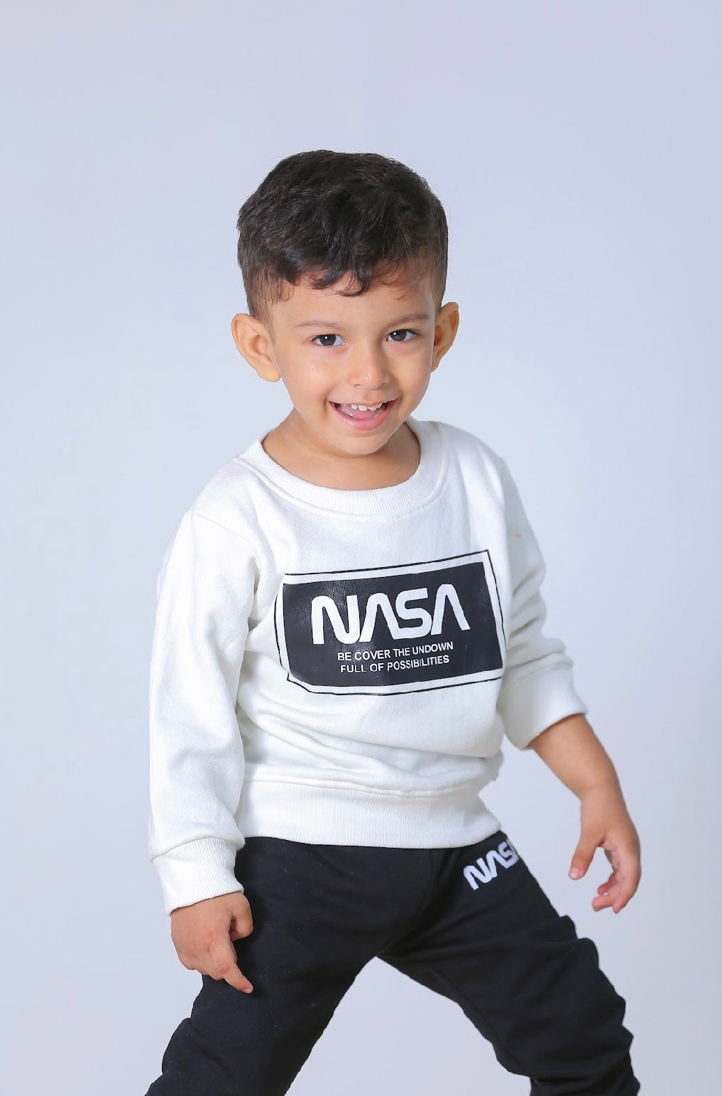 Sweatshirt Trousers Set - Nasa in Black and White Contrast