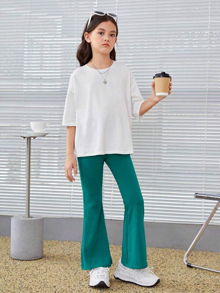 PLUSH-Nifty Basics Premium - Good Mood in Green Contrast with Flapper Trousers