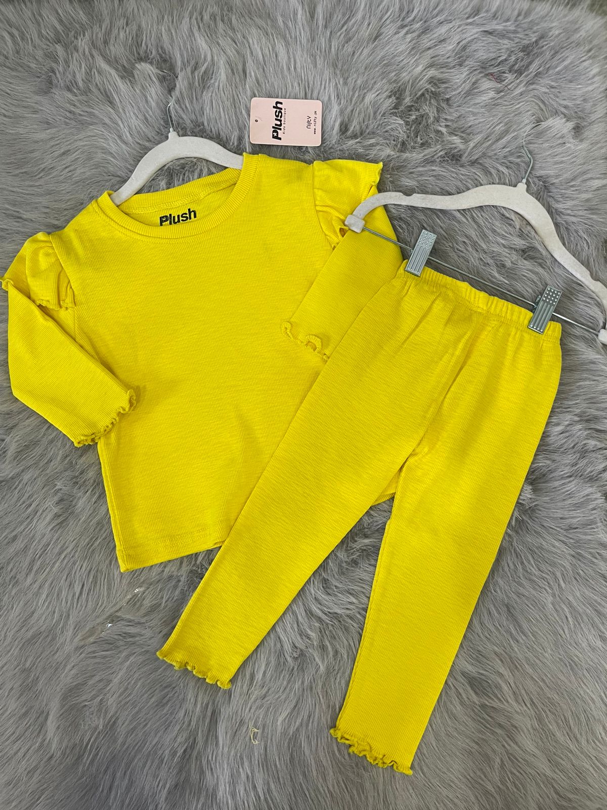 Plush Shoulder Frill Style Ribbed Knit Basic Set - Yellow