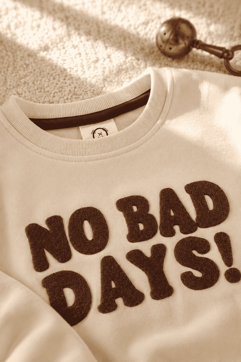 Full Sleeves Sweat Shirt - No Bad Days White