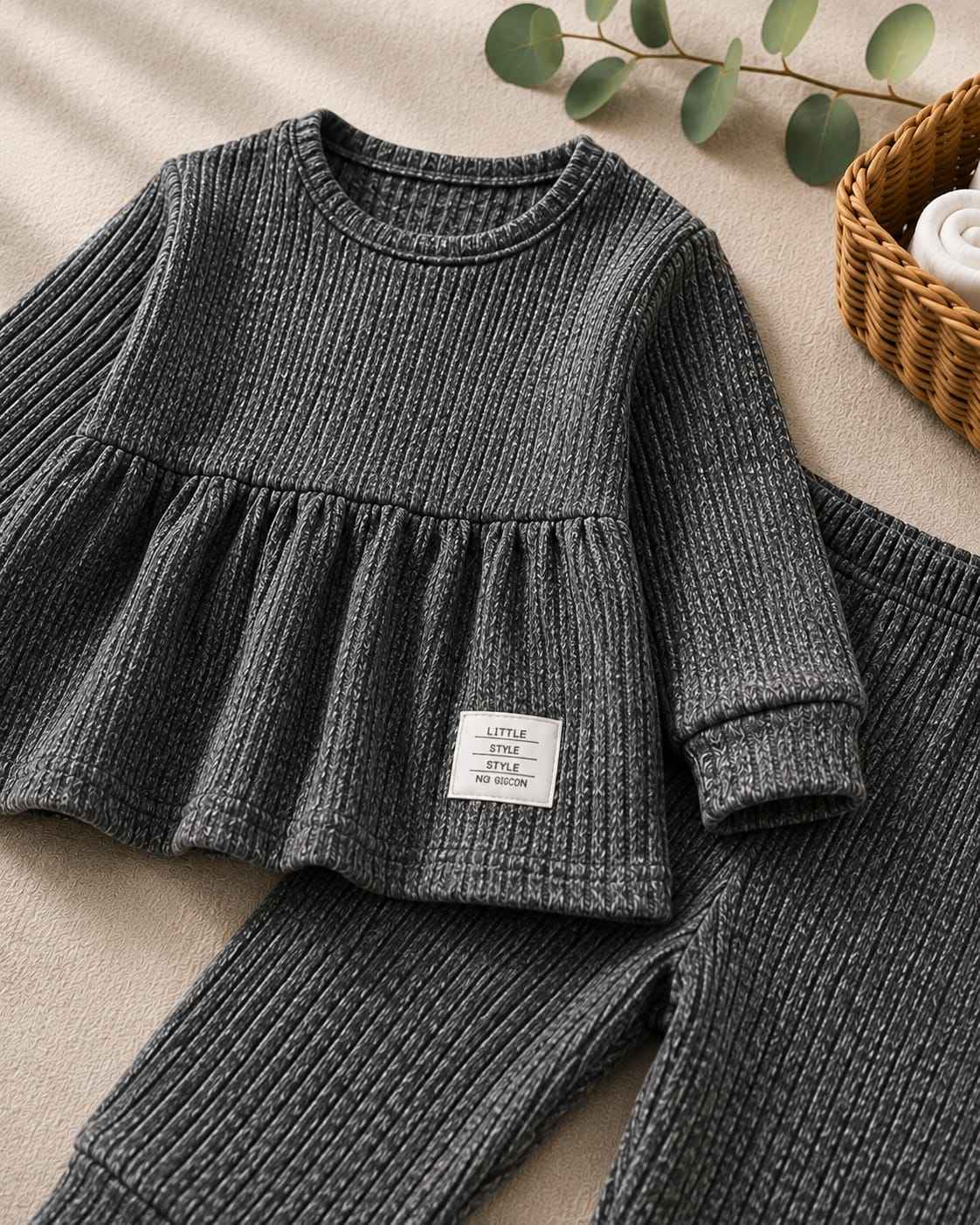 Plush Ribbed Knit Frock with Cuff Trousers - Charcoal