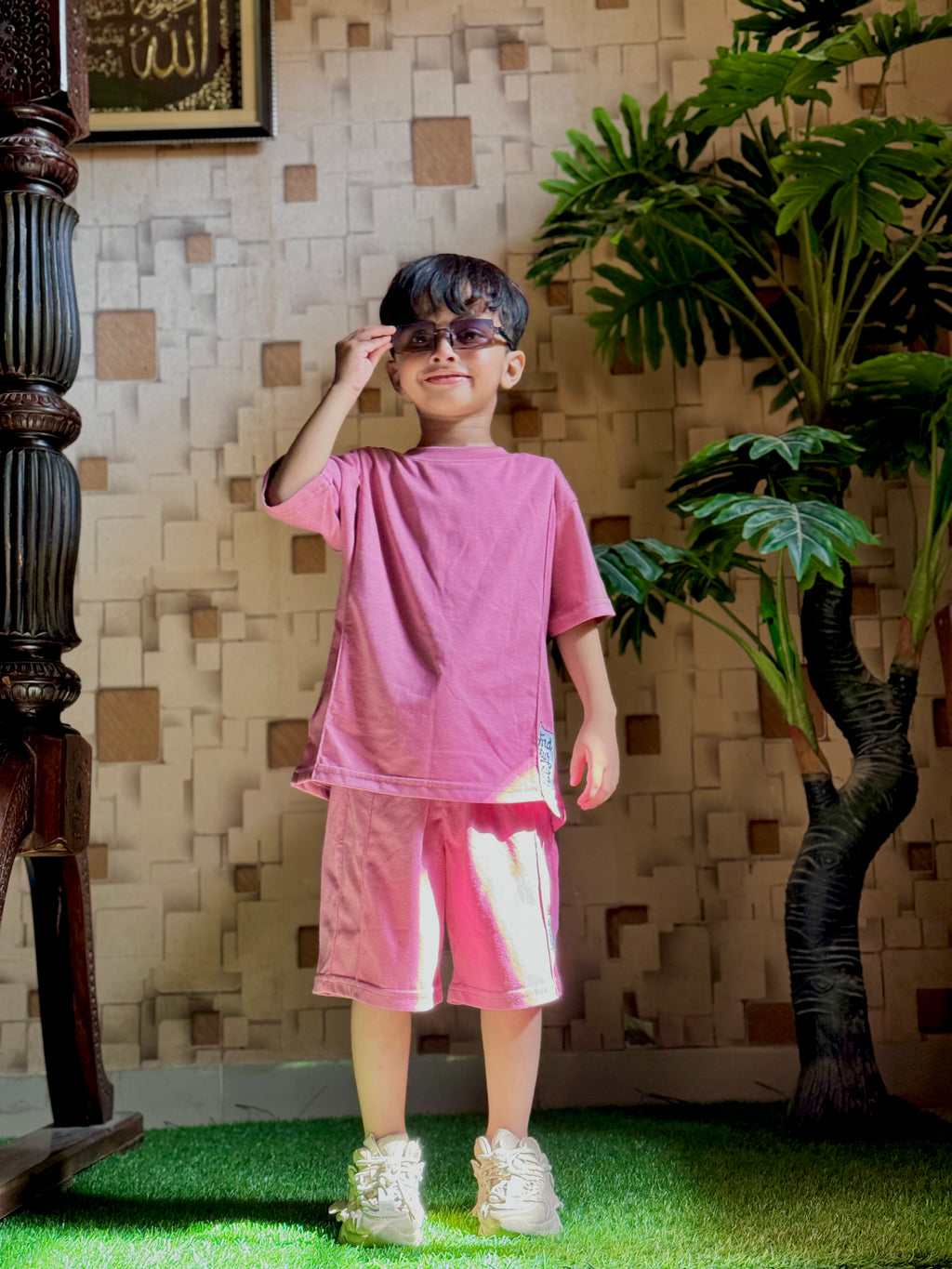 Nifty Basics GIRLS T-Shirt and Shorts Set (Find Your Way) – Pink