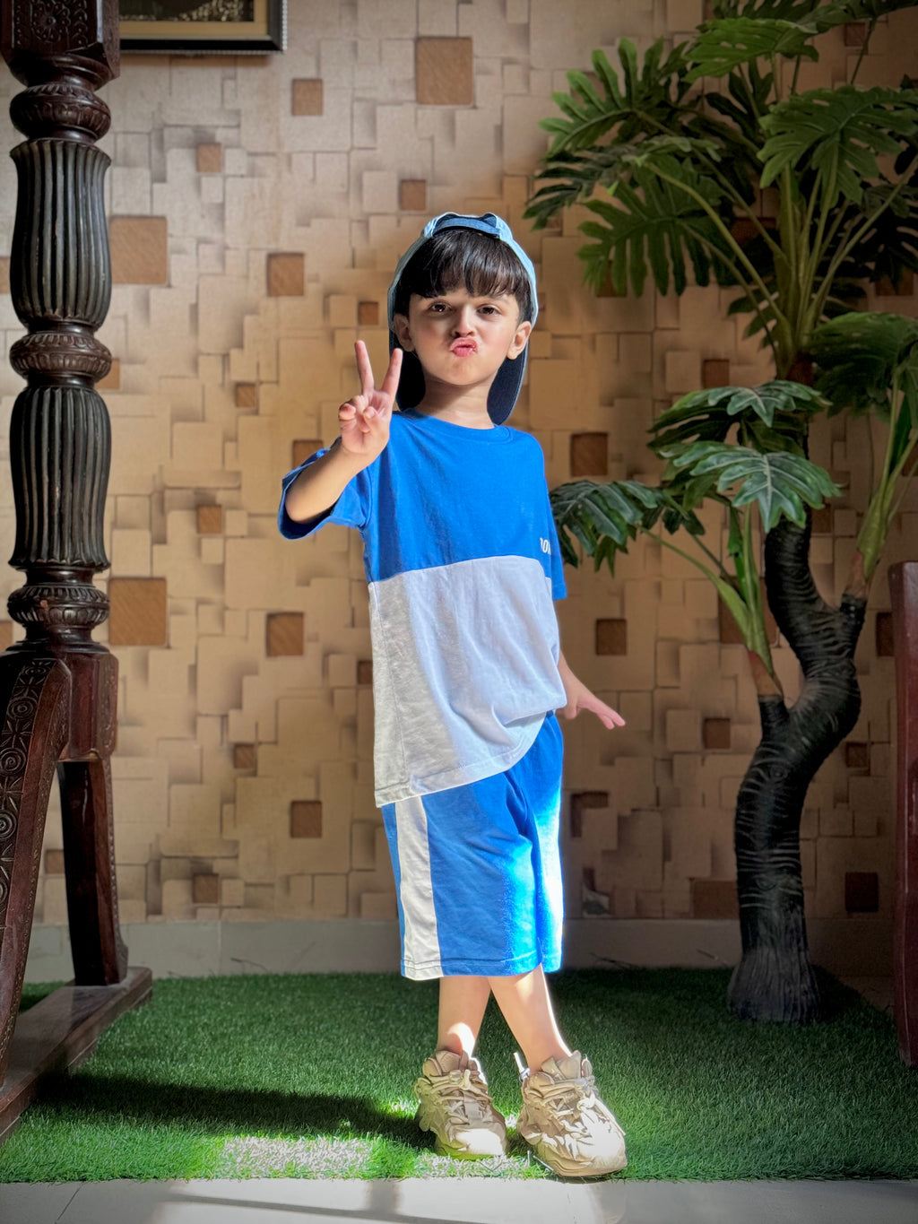 Nifty Basics Boys T-Shirt and Shorts Set (Brooklyn) – Royal Blue & White